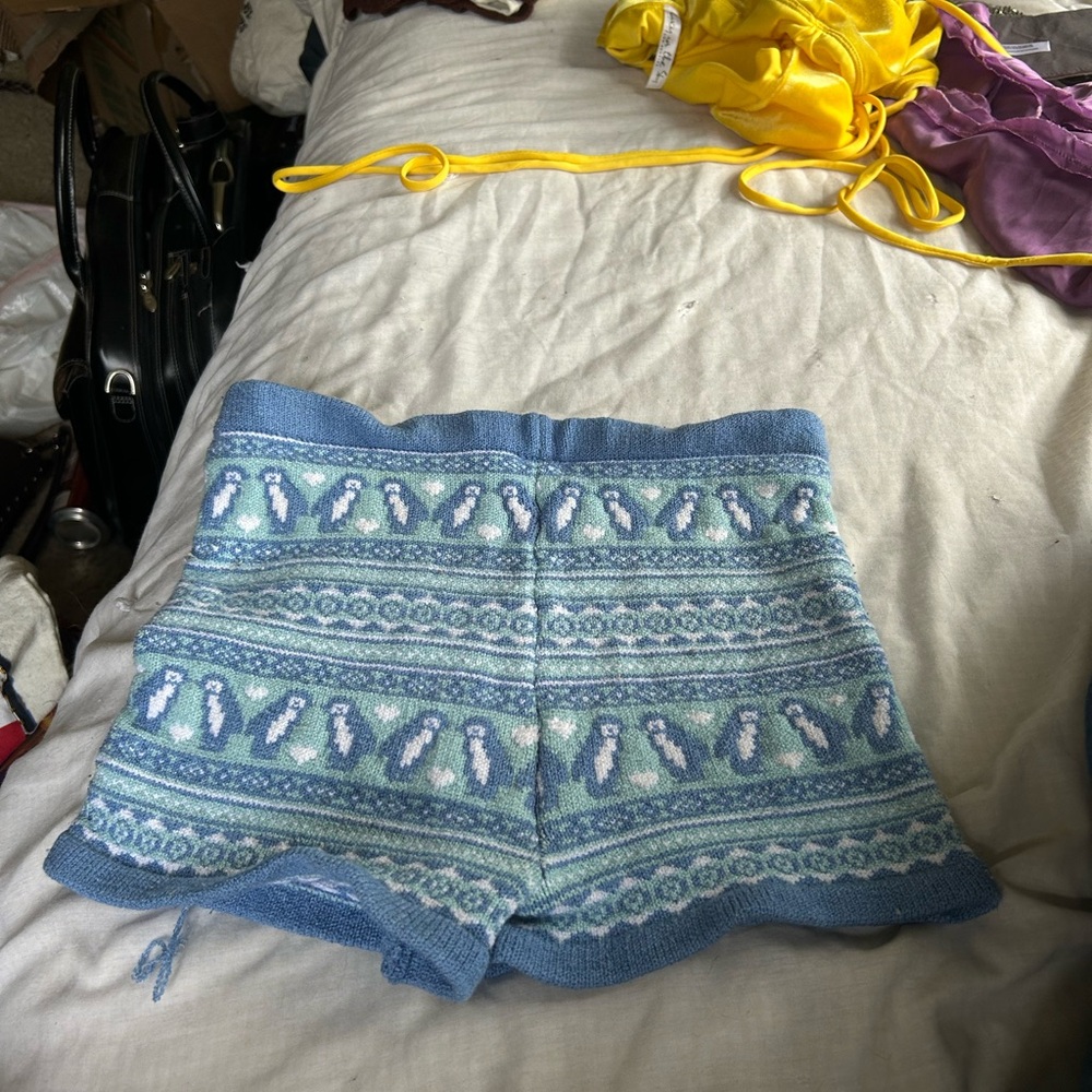 Blue Penguin Patterned Women's Shorts